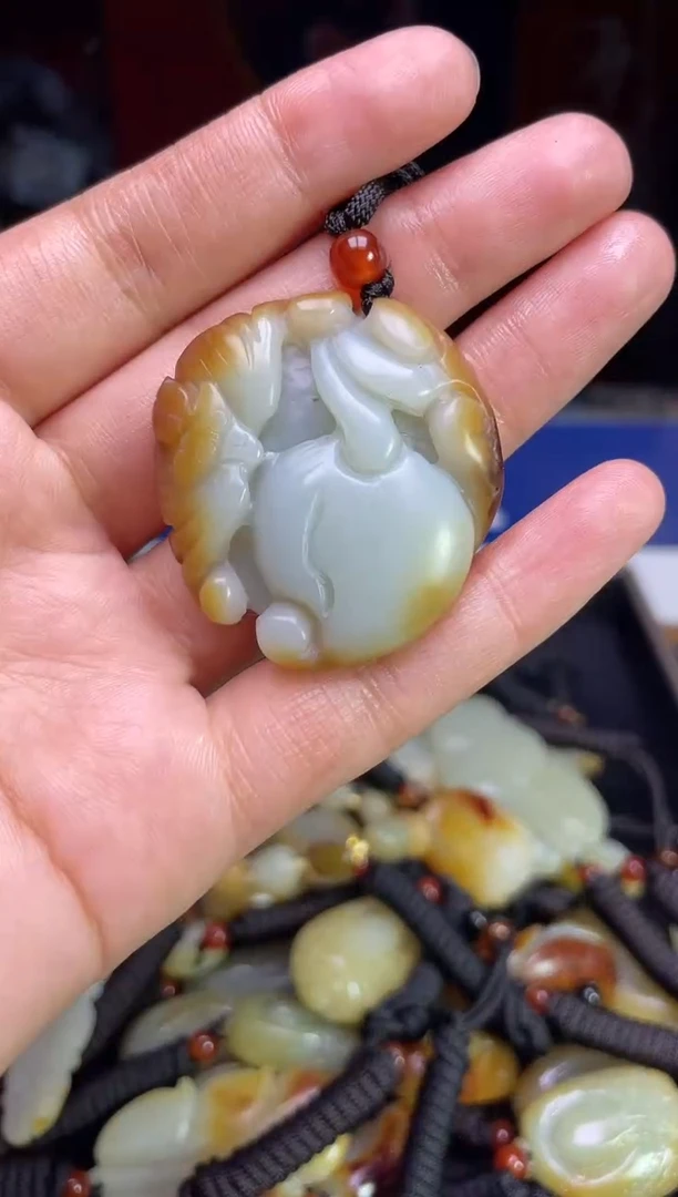 颈饰未镶嵌和田玉23