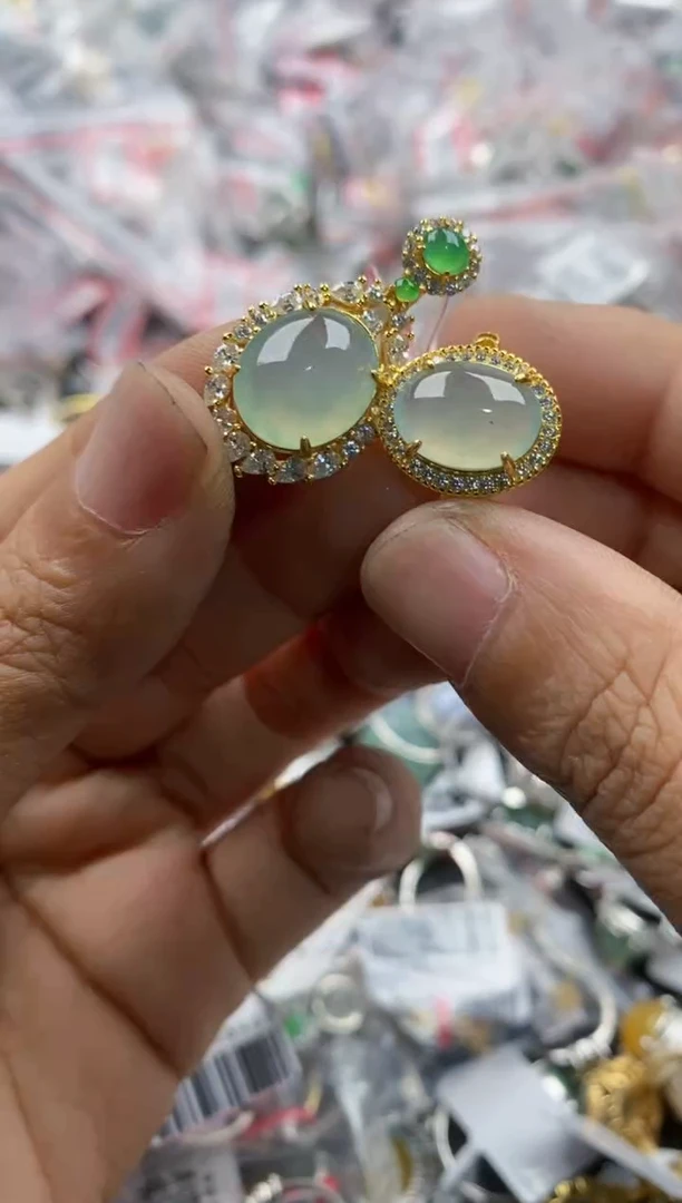 银S925镶嵌戒指翡翠666            1