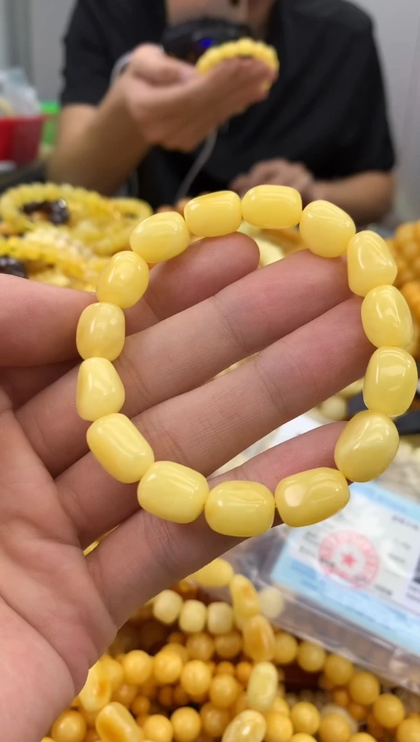 裸石蜜蜡未镶嵌手串