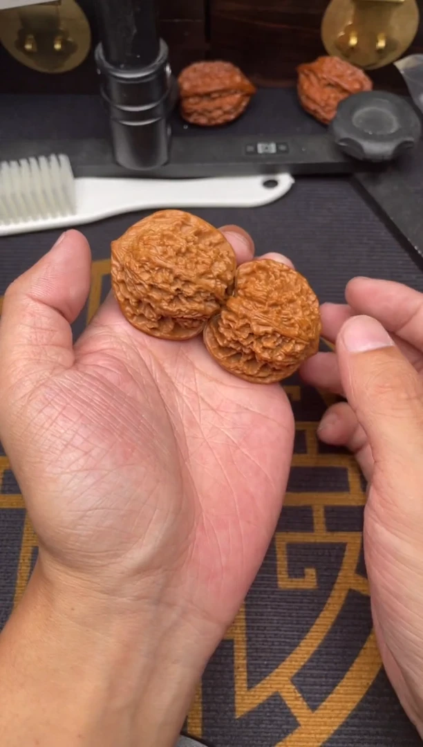 吊坠文玩核桃满天星40+