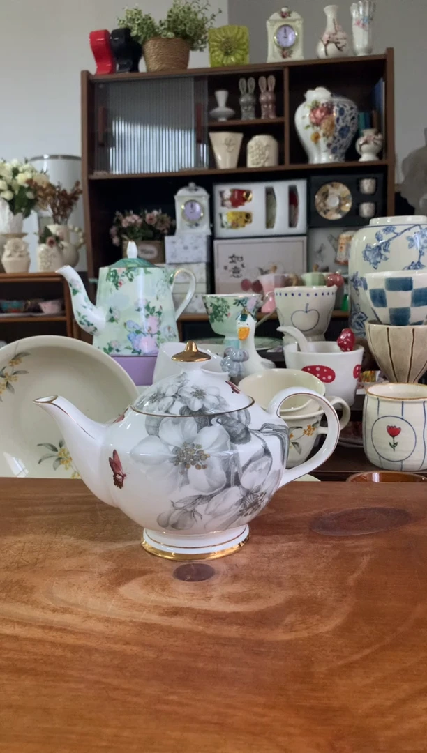 瓷【清仓默认微瑕】黑白山茶花骨瓷茶壶