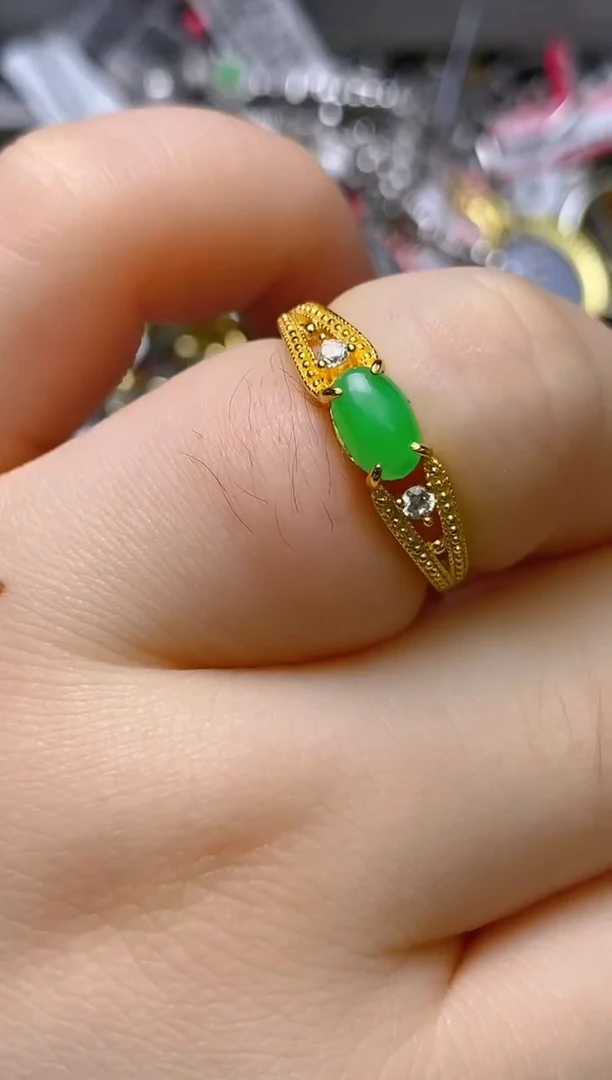 银S925镶嵌戒指翡翠百内无证书