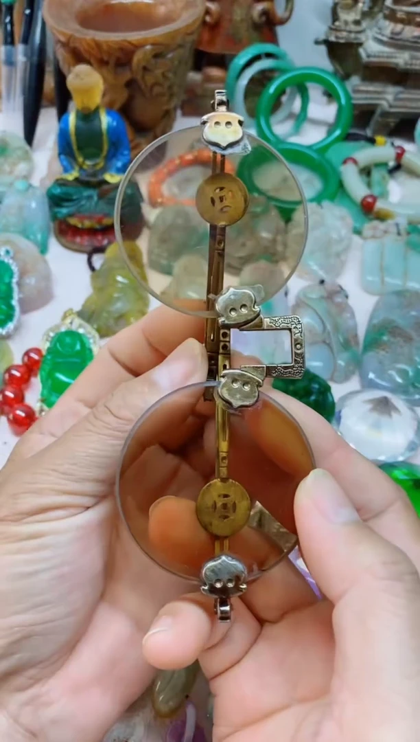 1直播间的实时画面