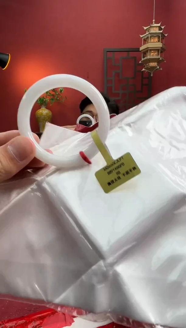 未镶嵌手镯（圆镯）翡翠翡翠手镯13