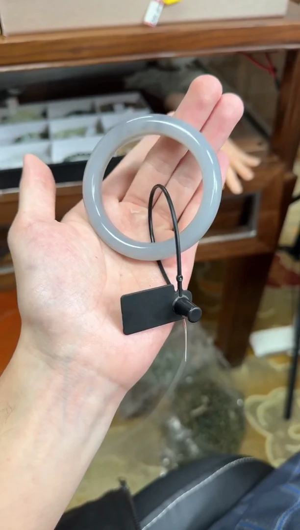 未镶嵌手镯和田玉55