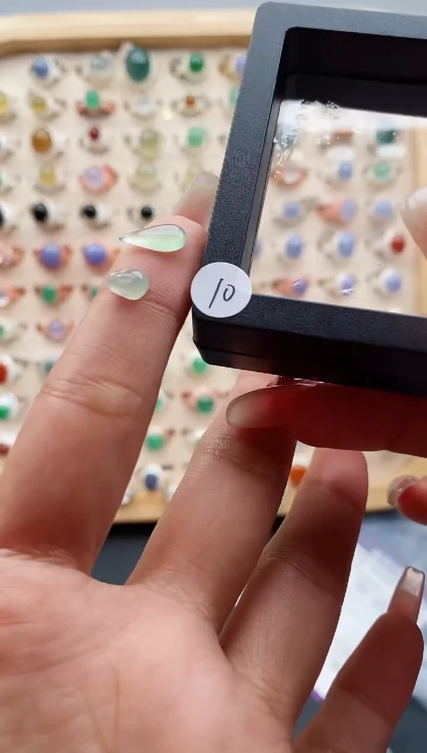 【闪购商品】翡翠裸石缅甸天然A货翡翠裸石+