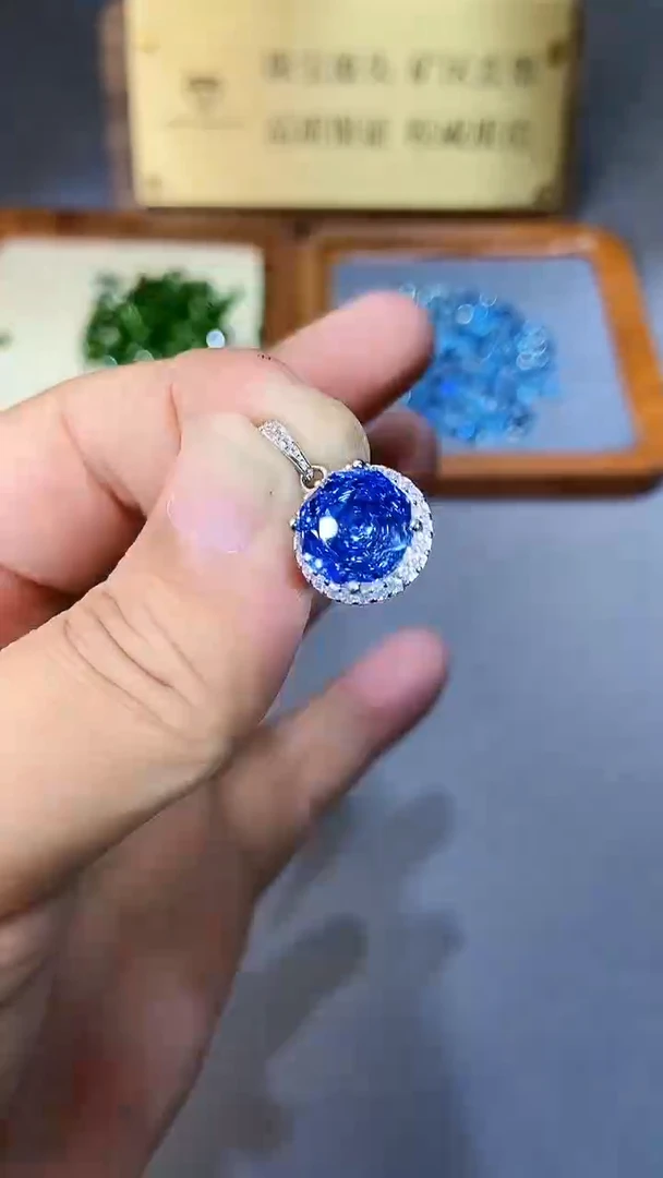 【闪购商品】托帕石颈饰银S925镶嵌354