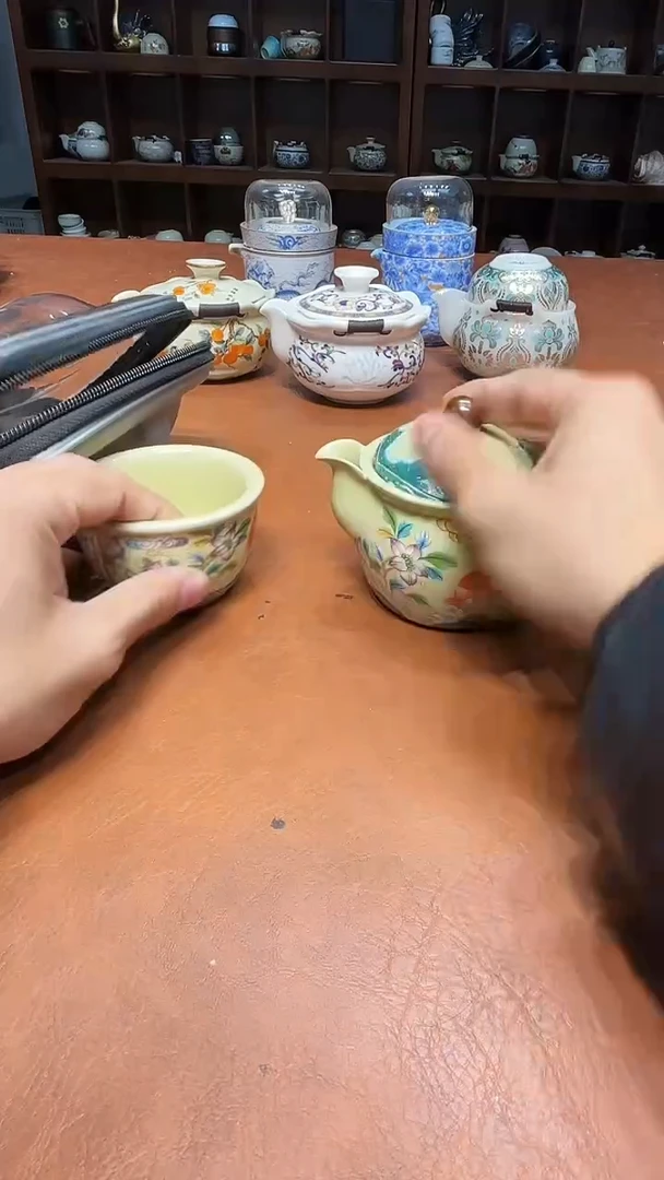 高雅艺术瓷简单清