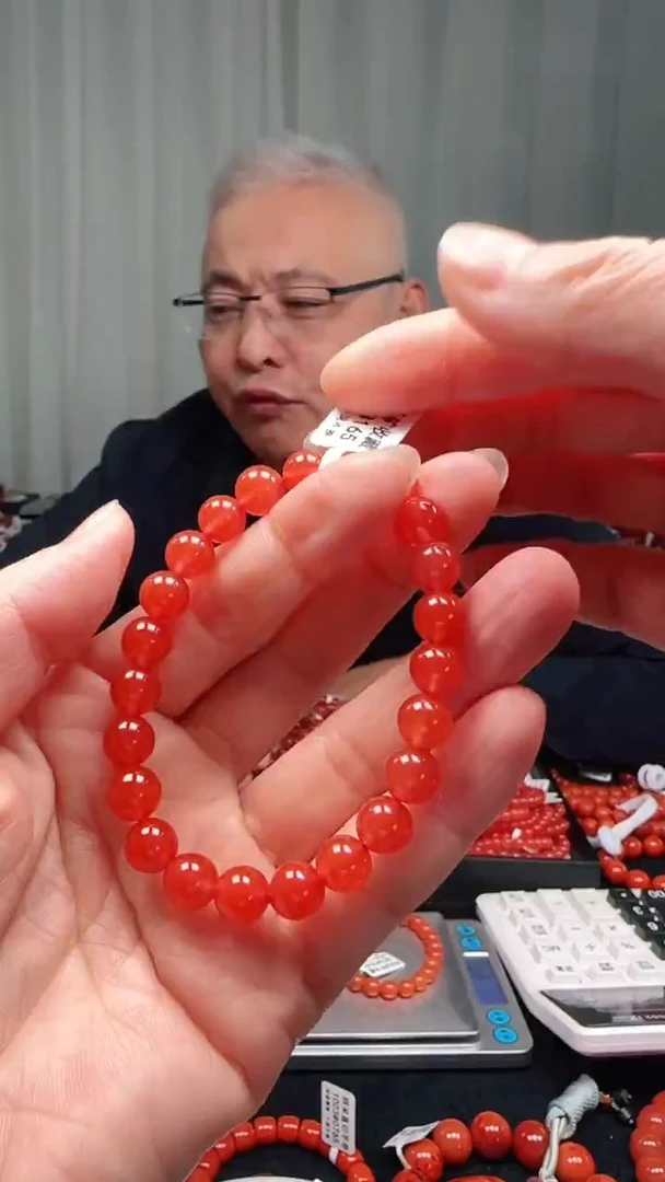 未镶嵌多样性发一件南红玛瑙【收藏级】8mm保山冰红原矿圆珠单圈