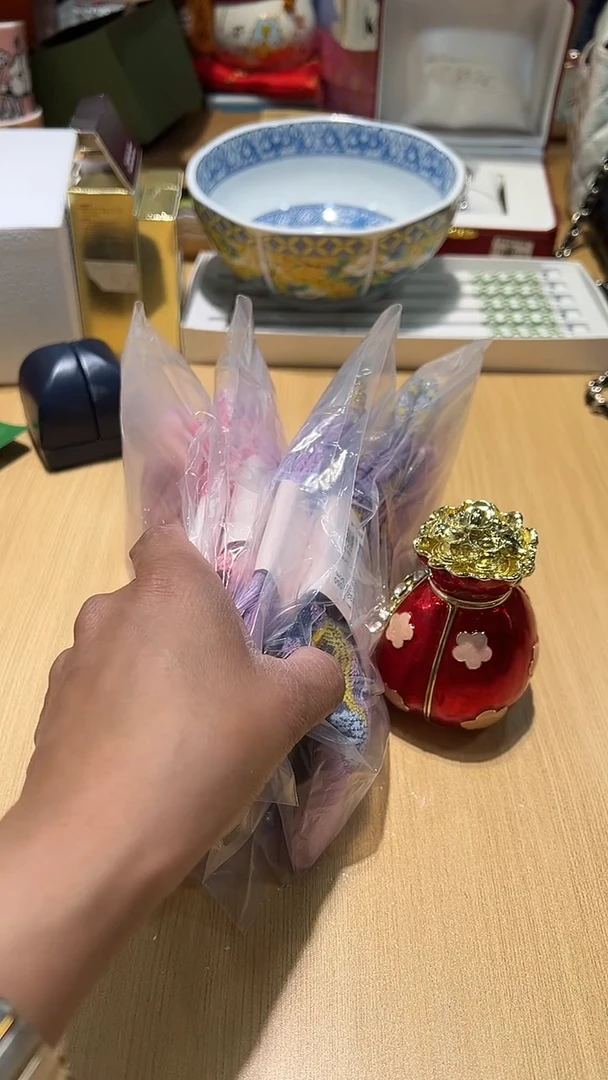 1碗碟好物一件不留@@1