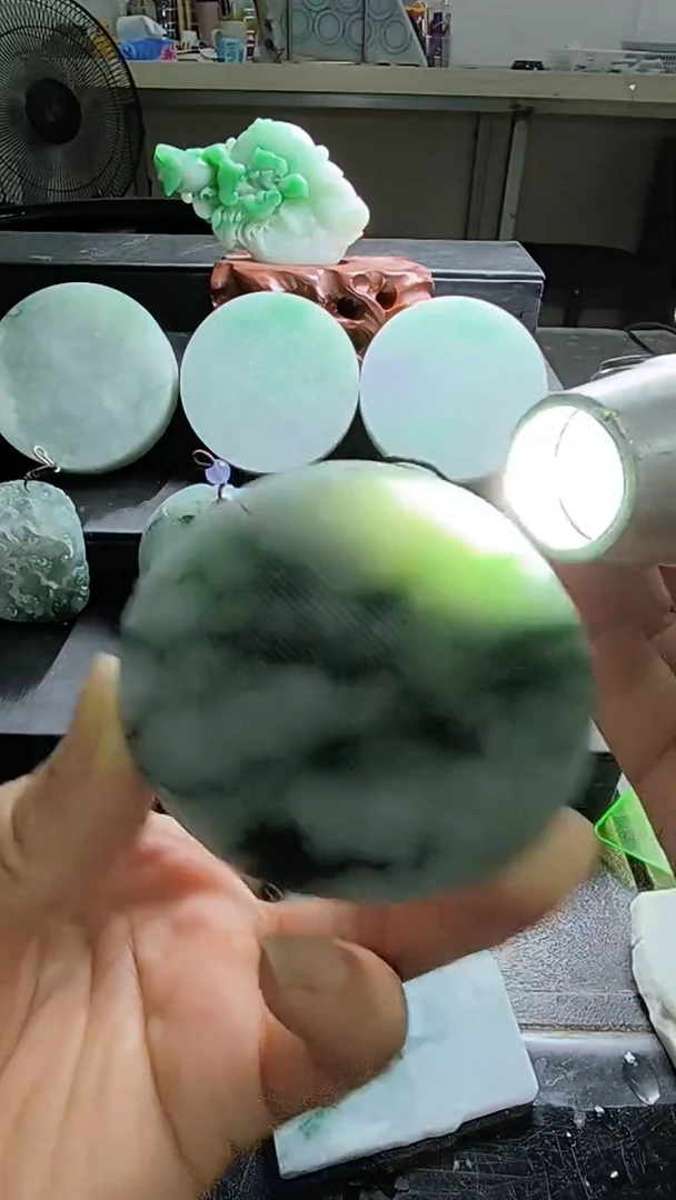 未镶嵌定制翡翠缅甸天然A货翡翠片料定制