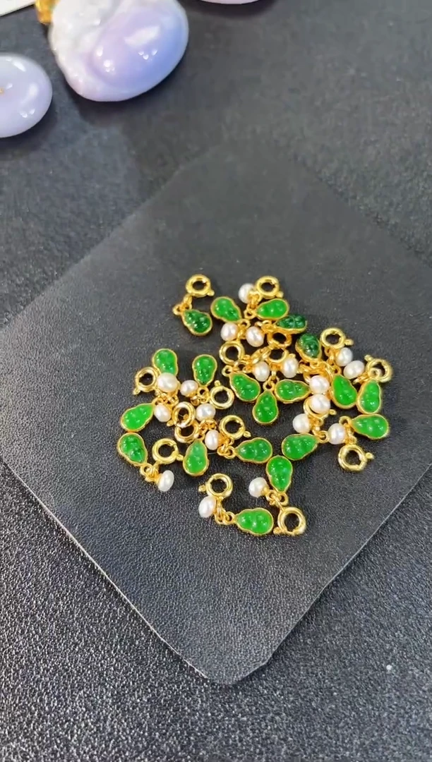 【闪购商品】翡翠颈饰未镶嵌葫芦 翡翠/多样性发货/一件 赠手串