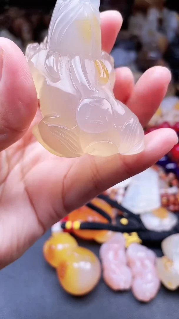 玛瑙/玉髓颈饰未镶嵌AA