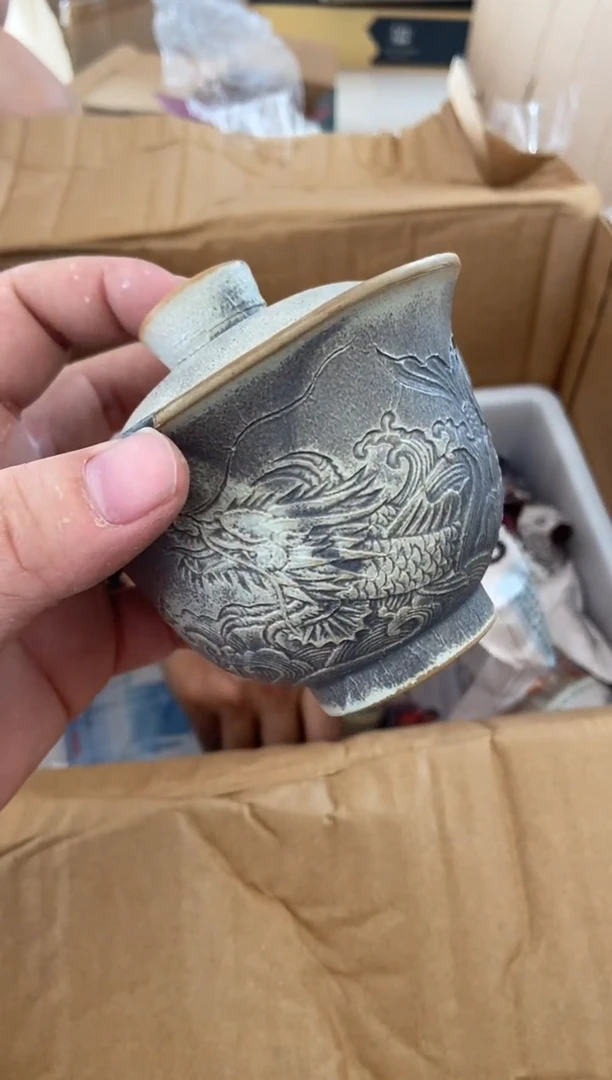 杯无运费险有瑕疵的摄影的产品有使用过的痕迹有点脏介意勿拍