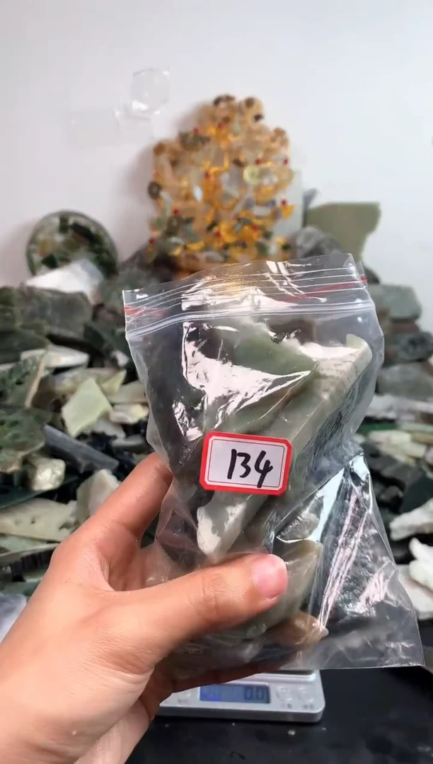 未镶嵌和田玉摆件134