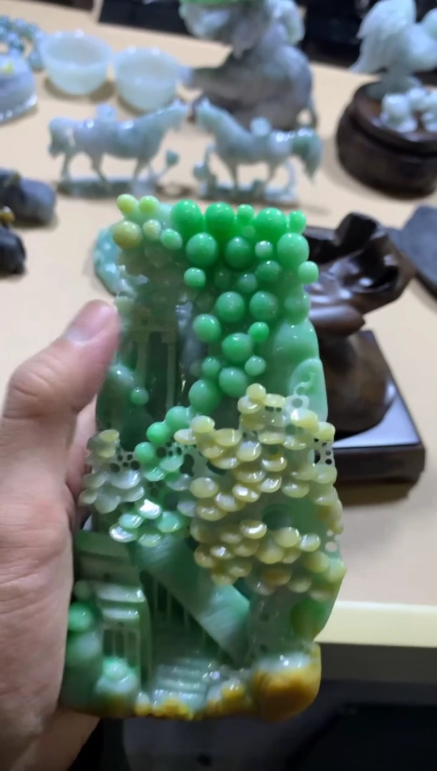 【闪购商品】翡翠摆件未镶嵌翡翠摆件