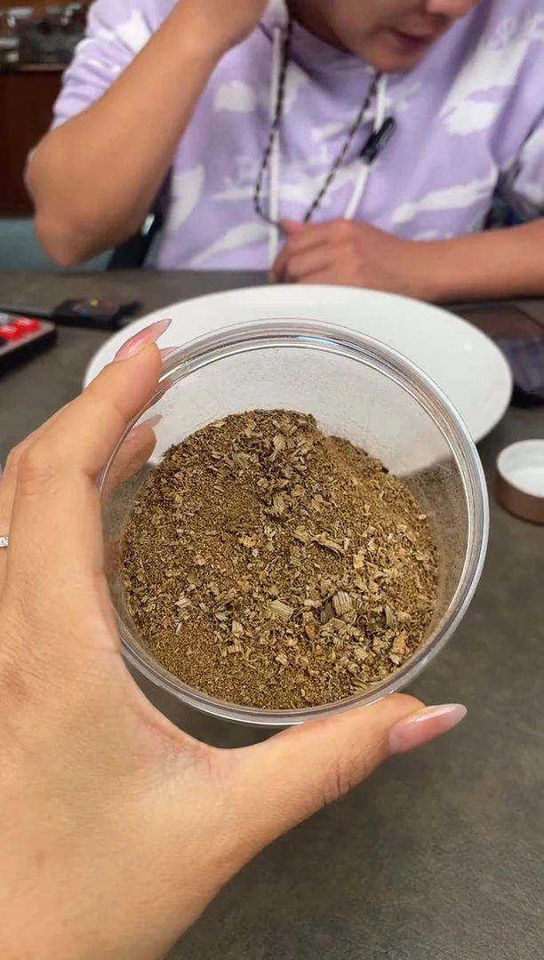 【闪购商品】沉香摆件89号海南粉3克多样性发一份