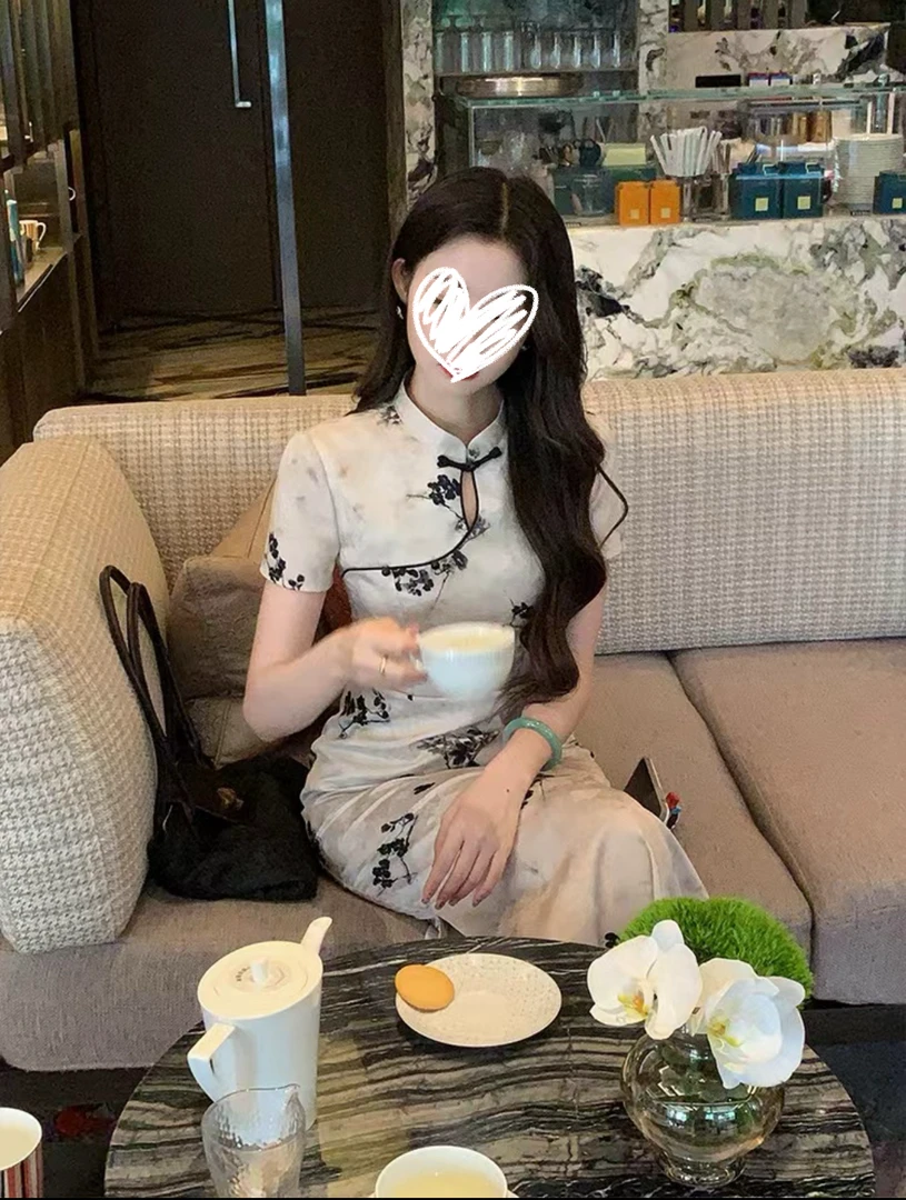 E尧 皎皎玉兰新中式国风贵气刺绣改良旗袍连衣裙气质