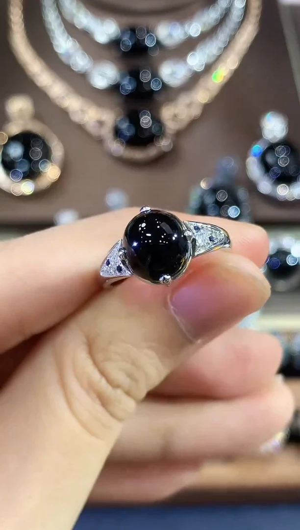 18K金镶嵌戒指翡翠C21