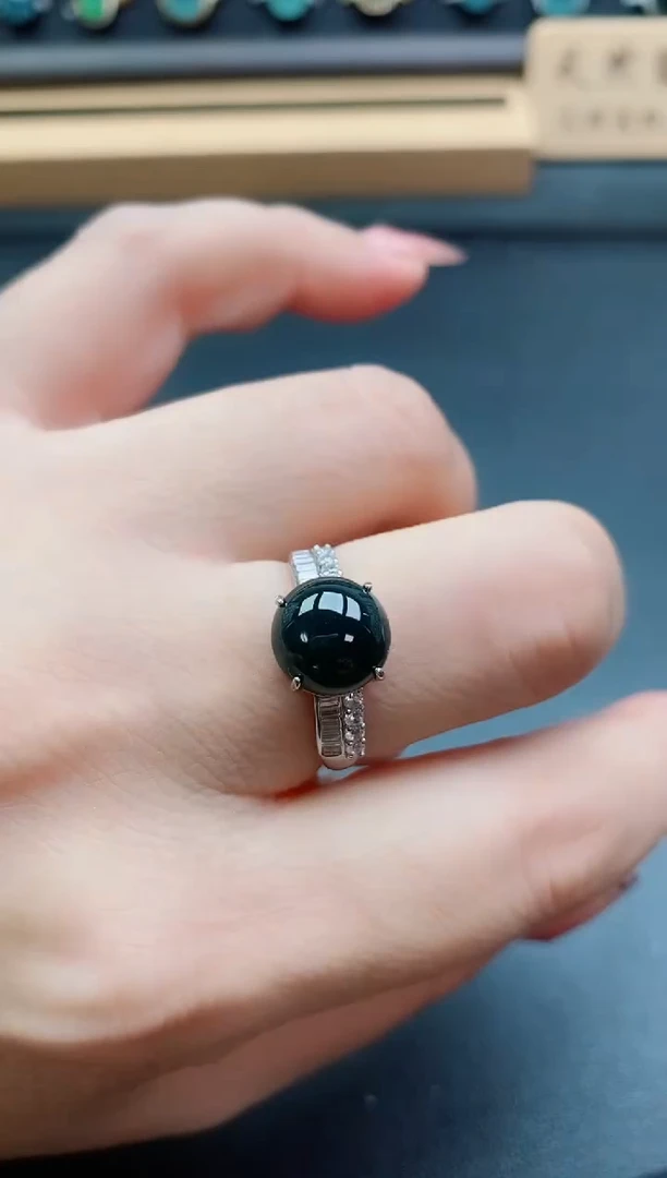 银S925镶嵌戒指翡翠1