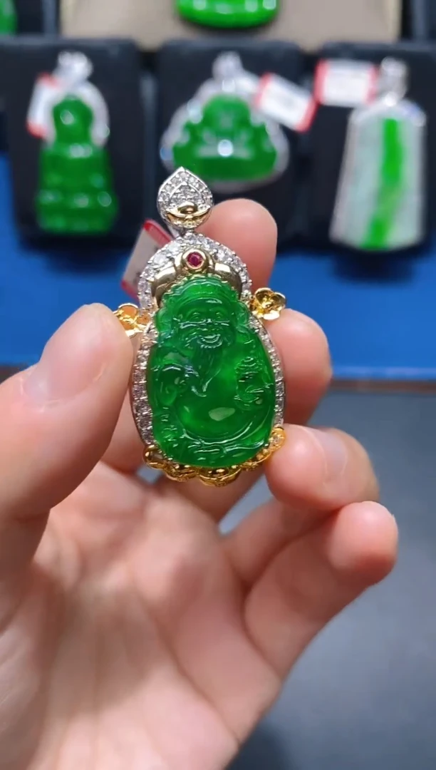 【闪购商品】翡翠颈饰未镶嵌天然A货翡翠W14