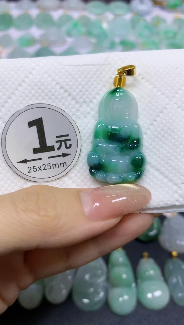 颈饰未镶嵌翡翠天然翡翠A货