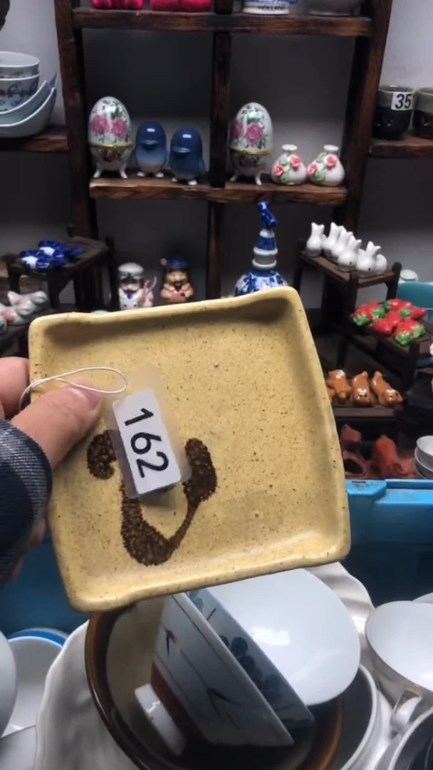 瓷片A龙华精品陶瓷店