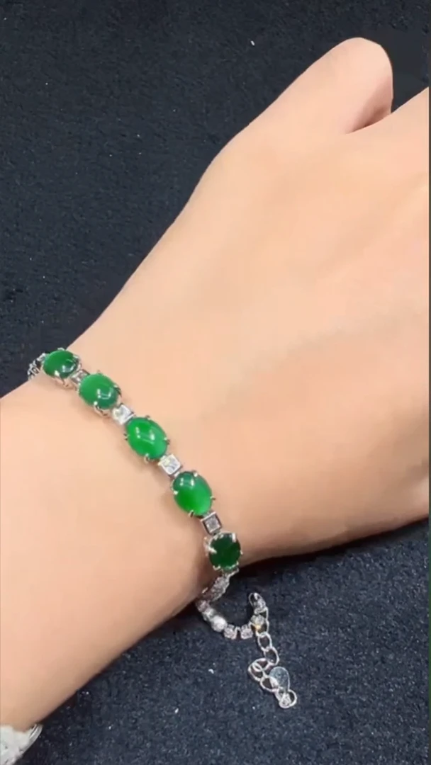 吊坠(不含链)未镶嵌翡翠多样性发货