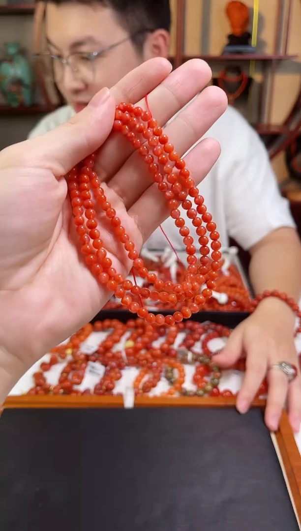 南红玛瑙保山多圈4+未镶嵌一个/条