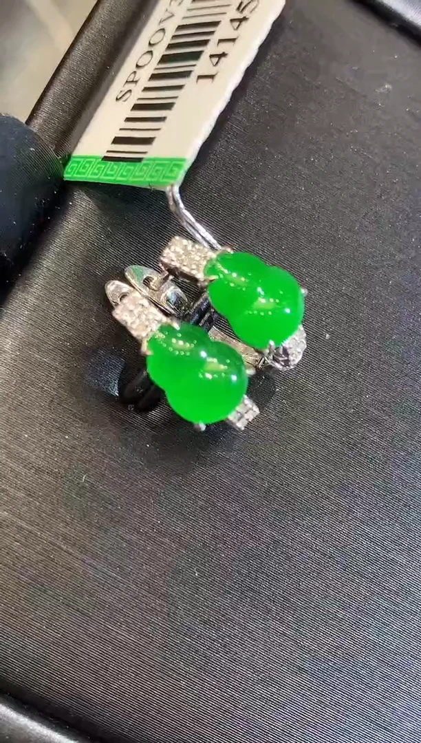 翡翠18K金镶嵌耳饰CM多样性发其一