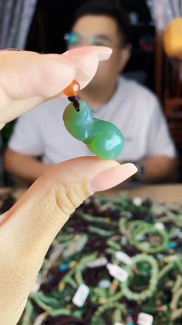 未镶嵌和田玉挂件多样性发货拍一发一