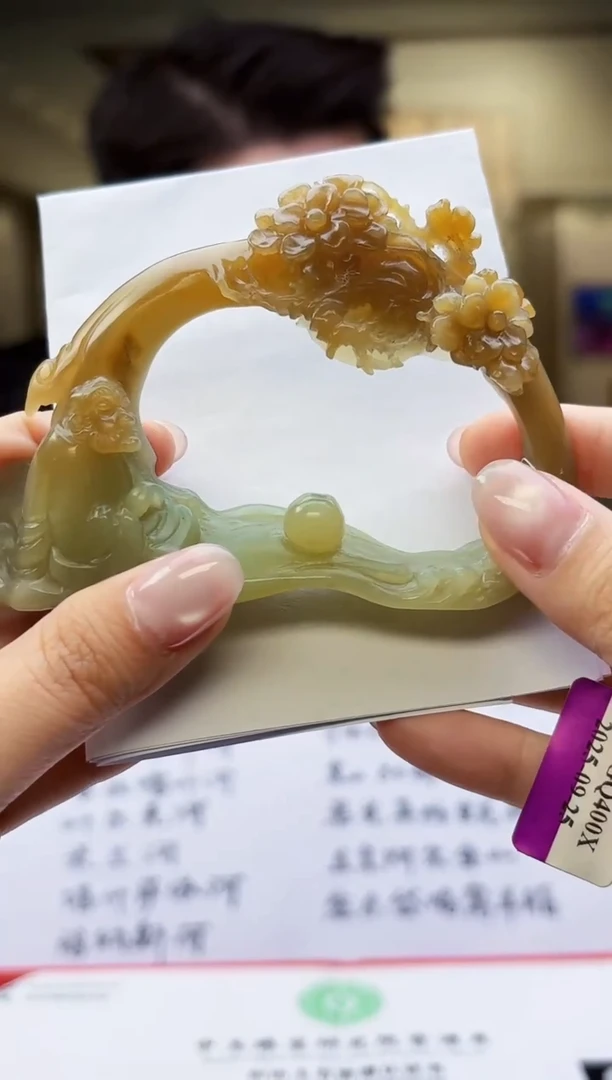 定制和田玉玉届匠心天然和田玉（拍一发一）