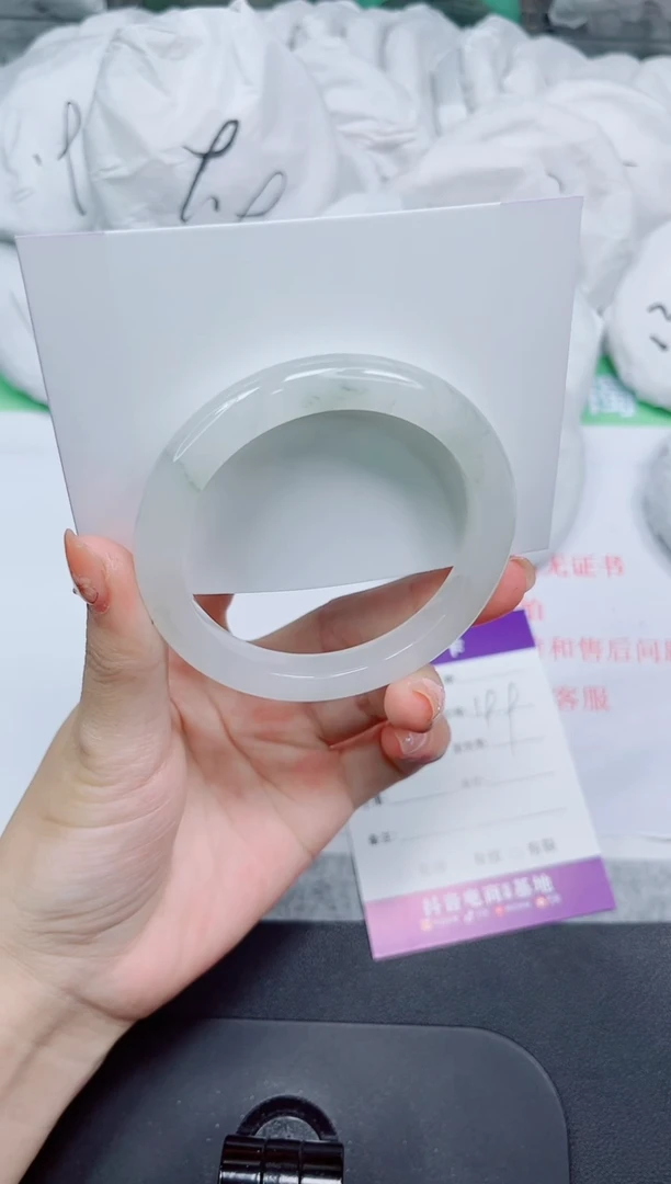 石英质玉手镯未镶嵌272-56