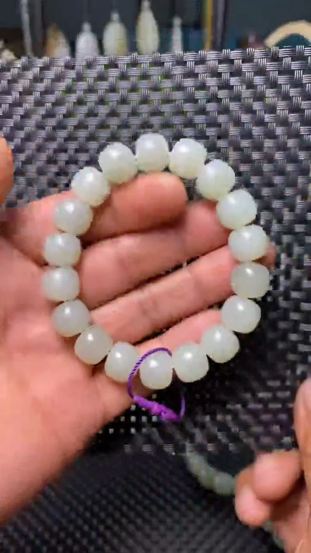 【闪购商品】和田玉手链未镶嵌手串