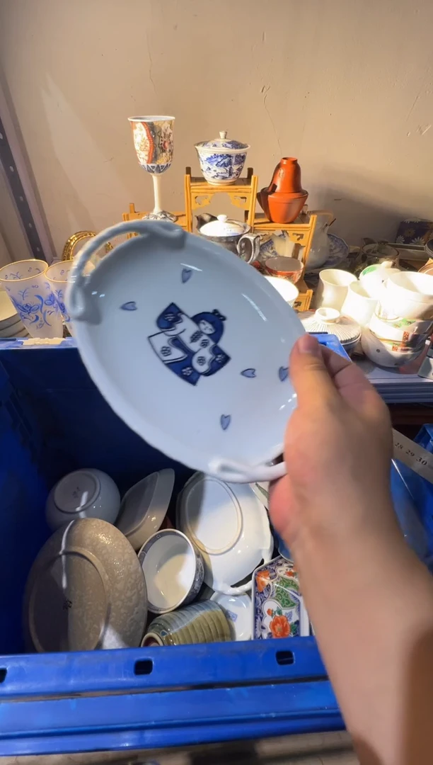 瓷片有划痕瓷器啊啊啊啊啊啊啊