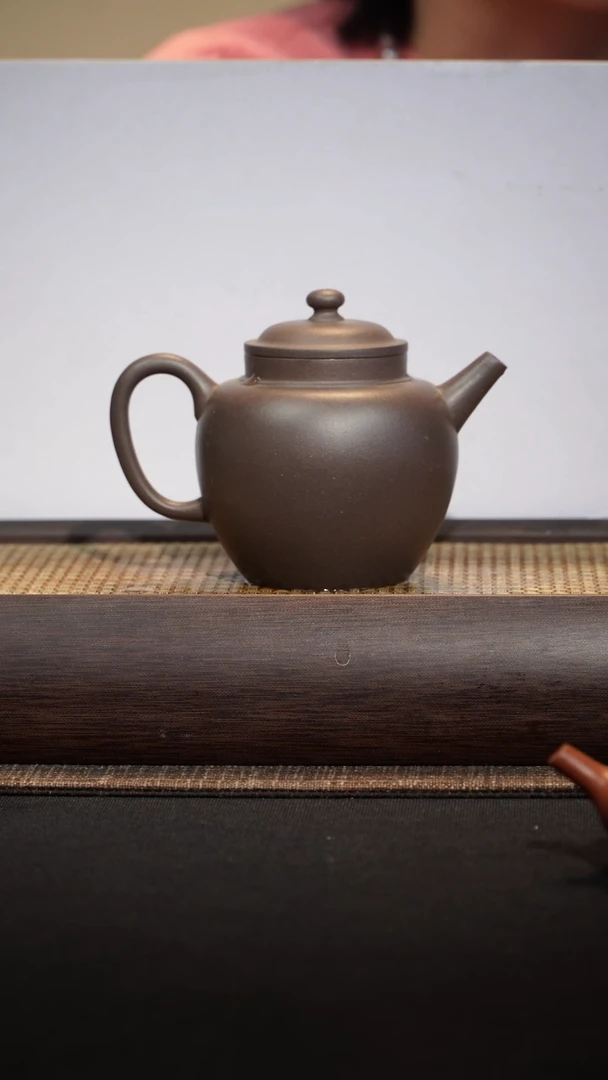 紫砂新品明式高士220毫升清灰砂