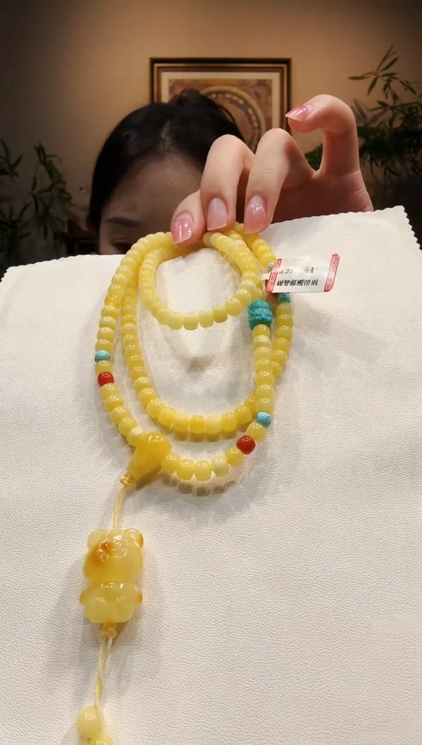 蜜蜡颈饰未镶嵌108