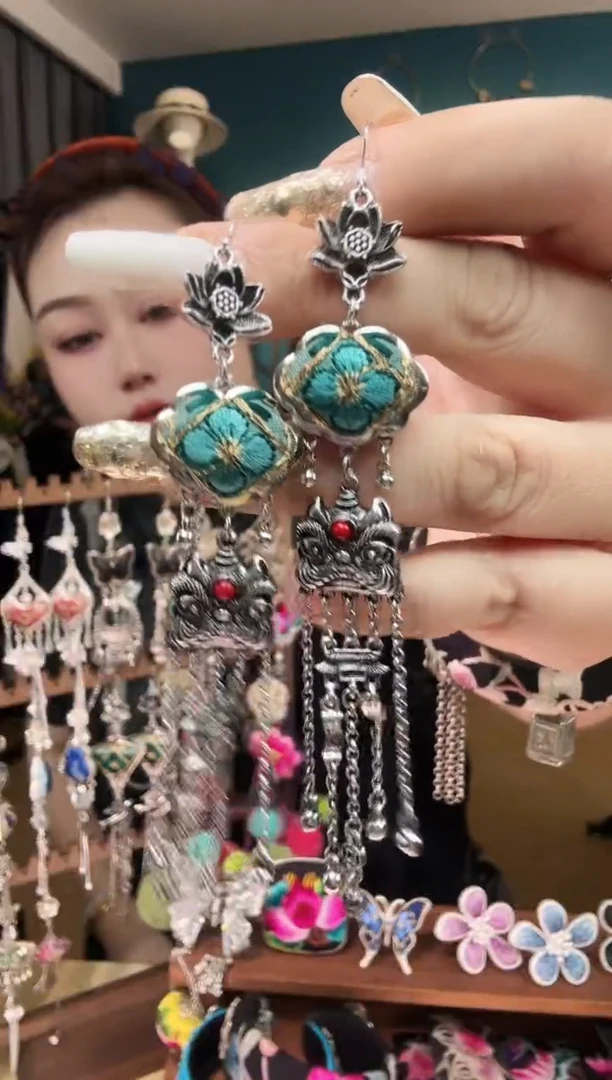 刺绣纯手工民族风刺绣耳环