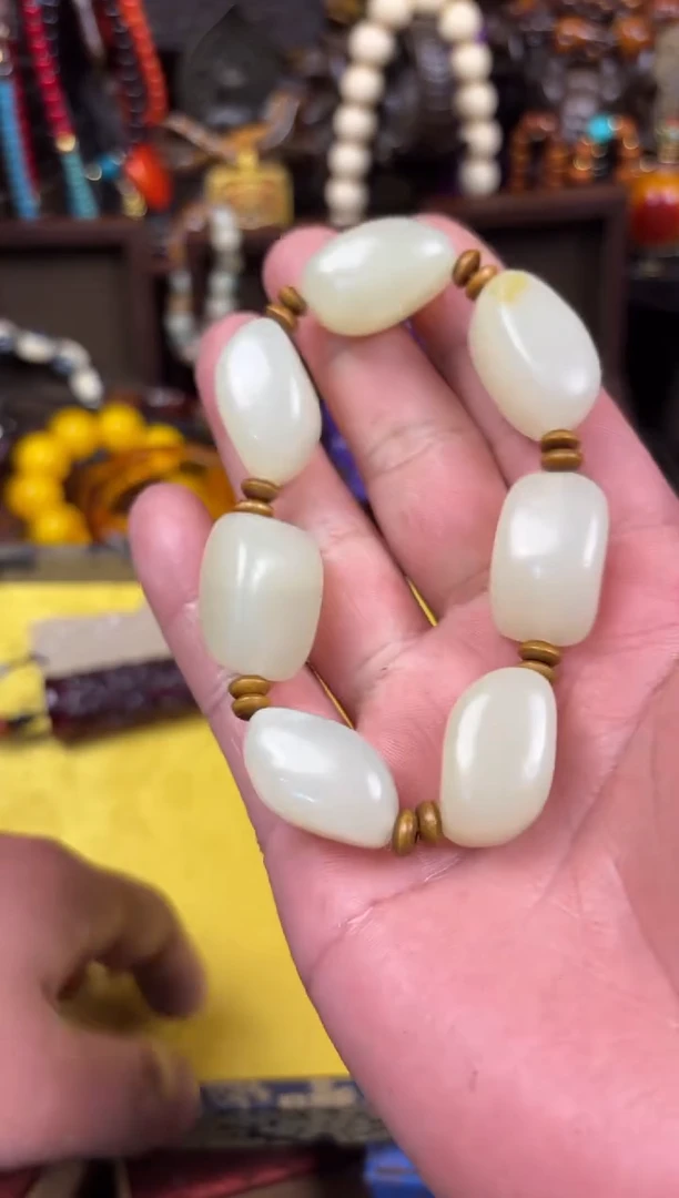 和田玉未镶嵌挂件-------------------