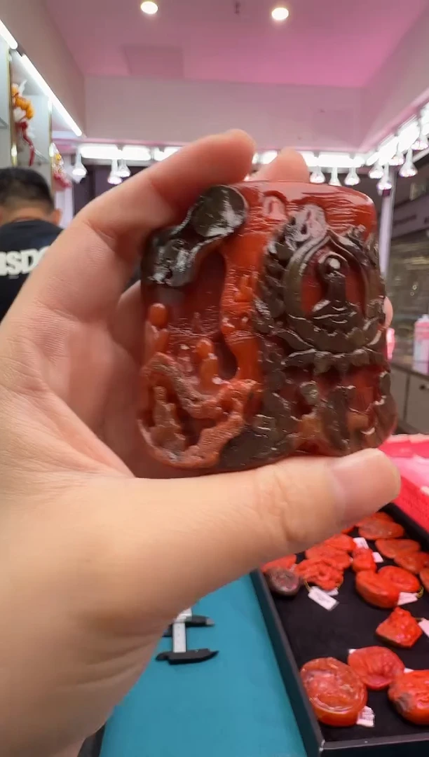 未镶嵌雕刻南红玛瑙143ZB1107产品一个