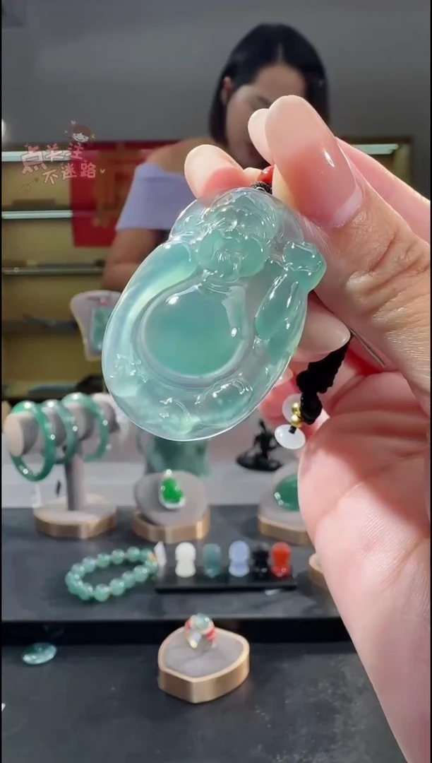吊坠(不含链)未镶嵌翡翠纯天然A货翡翠财神（多样性发其一）