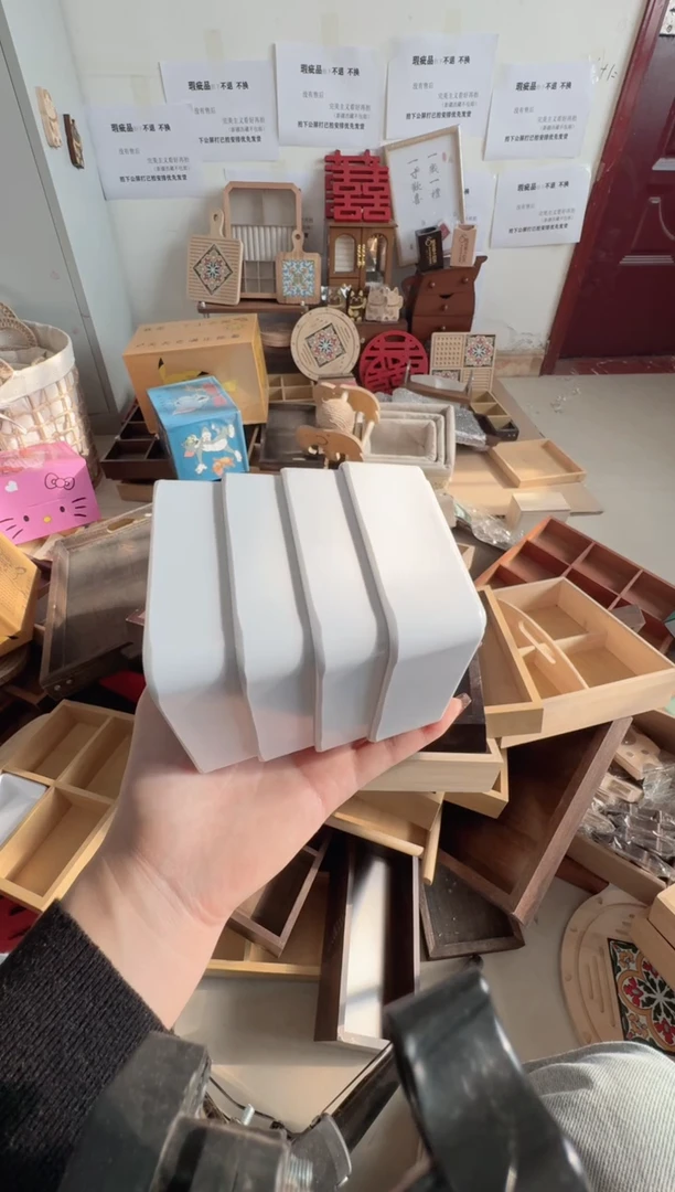 四个密氨小碗微瑕不退不换无售后