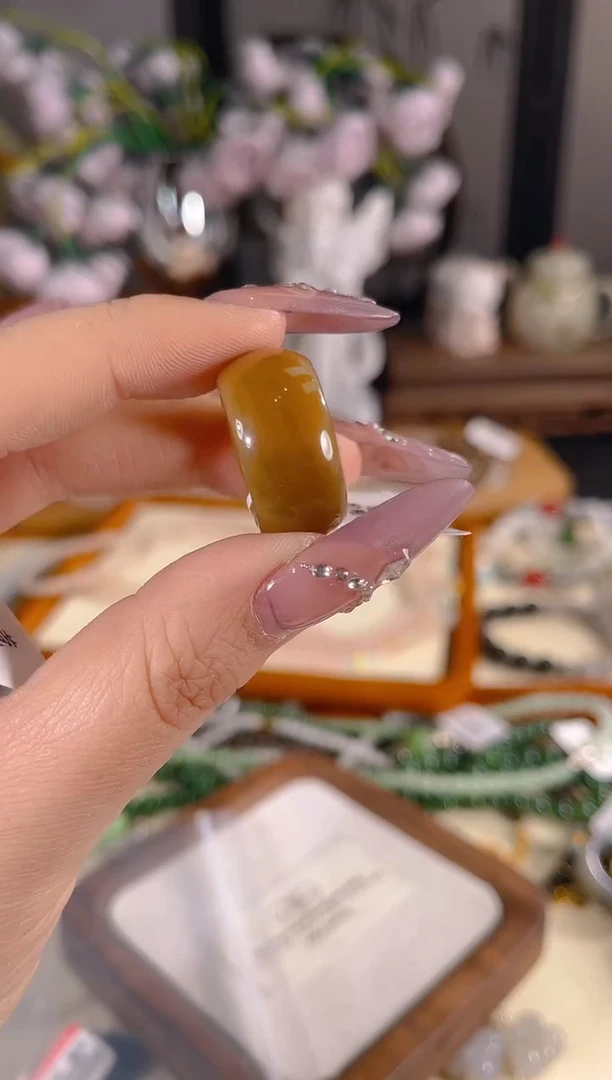 未镶嵌戒指和田玉14多样性发其一孤品默认微瑕