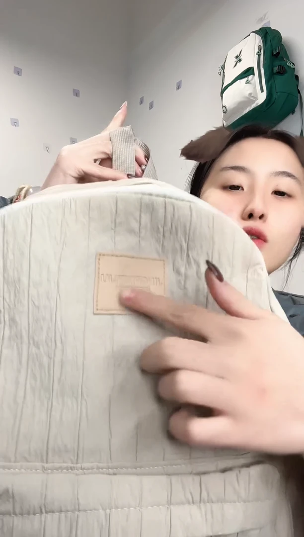 牛皮（革）学生双肩包