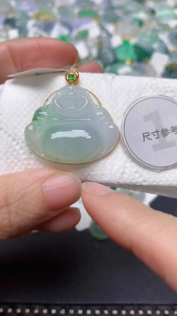 颈饰18K金镶嵌翡翠天然缅甸A货翡翠