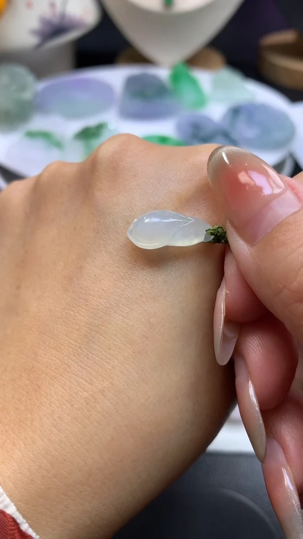 【闪购商品】定制翡翠未镶嵌翡翠