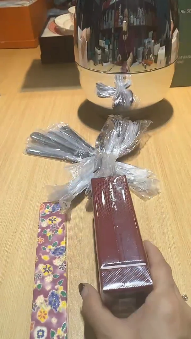 【闪购商品】瓷片锅碗瓢盆一件不剩