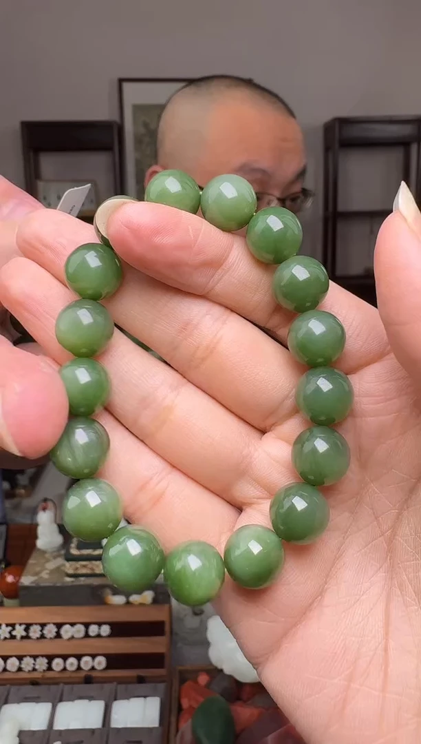 和田玉未镶嵌挂件1111-瑕疵