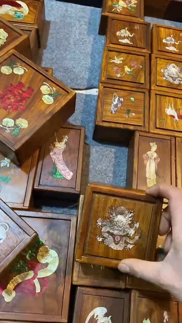 木盒子111111111111111