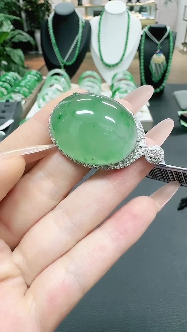 未镶嵌1石英质玉（非洲翠）/6310